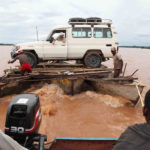 Crossing a large river without a bridge. (© Christian Peeters)